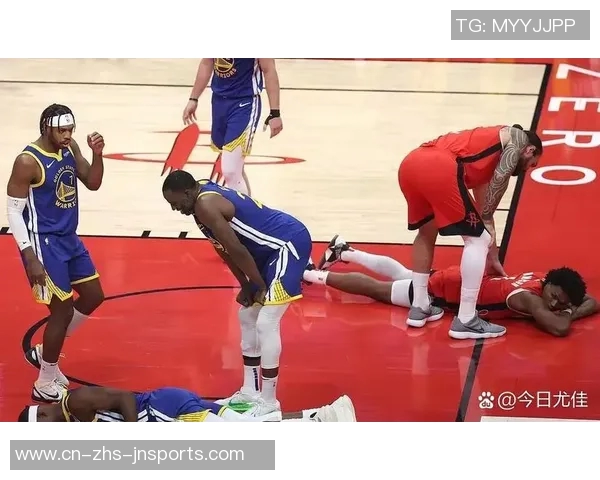 NBA篮球明星打人事件引发热议视频曝光引发球迷关注与讨论 NBA篮球明星打人事件引发热议视频曝光引发球迷关注与讨论
